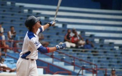 Industriales vence a Matanzas y se mantiene líder de la Liga Élite del Béisbol Cubano.