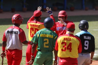 Informan detalles sobre Primera Liga lite del Bisbol Cubano.