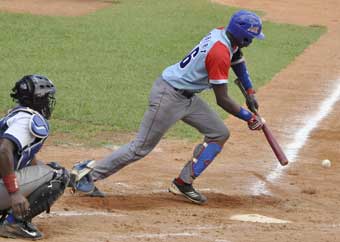 Juegan hoy Tigres y Leadores