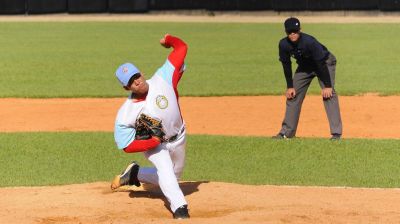 Sin jugar Tigres avileos aumentan ventaja en bisbol de Cuba.