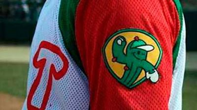 Le�adores de Las Tunas clasifican a la final de la Liga �lite tras vencer a Holgu�n.