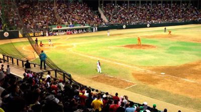 Listo estadio Julio Antonio Mella para el play off de la pelota cubana.