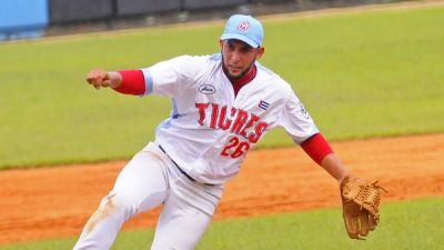 Listos los Tigres de Ciego de Avila para la 61 Serie Nacional de Beisbol.