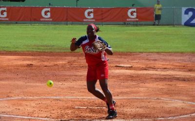 Mantiene Cuba invicto en Panamericano femenino de softbol.