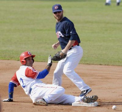 Se mantiene el tope de bisbol Cuba-EE.UU