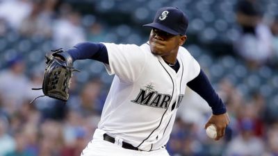 Marineros envan a Roenis Elas y a dos relevistas a Triple-A