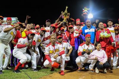 Matanzas campen de la II Liga lite del Beisbol Cubano!