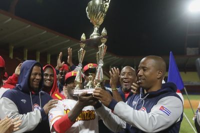 Matanzas se corona en Serie de Estrellas del Beisbol.