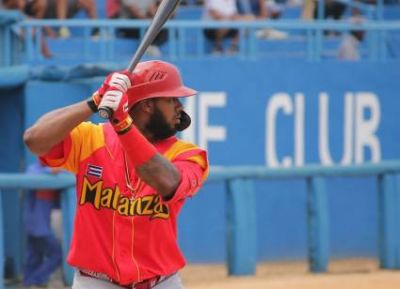 Matanzas retorna a la cima del bisbol en Cuba.