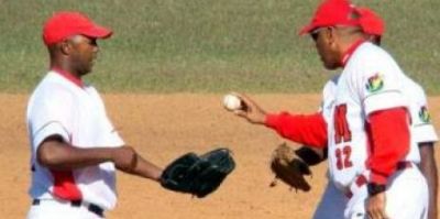 Matanzas sigue en punta de la Serie Nacional de Bisbol