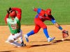 Occidentales domina choque de estrellas en béisbol cubano.