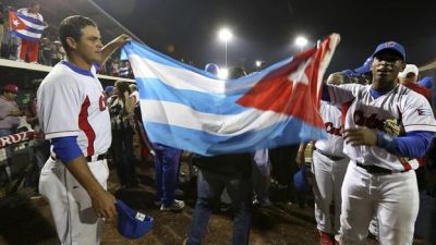 Pausas, refuerzos y sorpresas del bisbol cubano