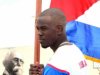 Pelotero cubano José Adolis García orgulloso con sus premios
