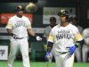 60 SNB: Los peloteros cubanos de SoftBank podrán jugar desde enero.