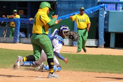 Pinar y Ciego, nicos invictos en la 63 Serie Nacional de Beisbol.