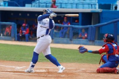 Pinar del Río suma su sexta victoria y Santiago de Cuba recupera la cima en la 65 Serie Nacional.