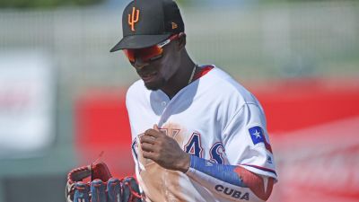 El prospecto cubano Julio Pablo Martnez se adapta al bisbol en EE.UU.