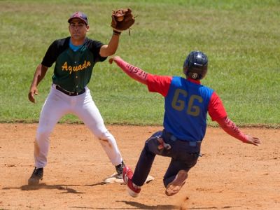 Provincial de bisbol en Cienfuegos: final pospuesta