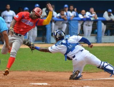 El prximo sbado comienza la fiesta beisbolera en Cuba.