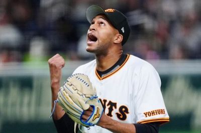 Raidel Mart�nez intratable: quinto rescate y dominio total en la liga japonesa.