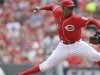 Raisel Iglesias decidi mantener su contrato con Rojos.