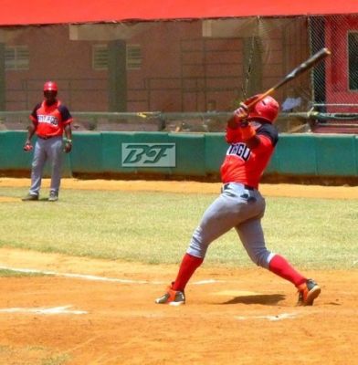 Renace Santiago en la pelota cubana?