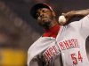 Rojos ganan con sexto salvado de Chapman