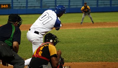 Ruge el Len en el final del noveno