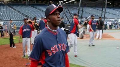 Rusney Castillo elogia el bisbol boricua