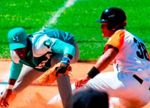 Seis barridas destacan en pelota de Cuba.