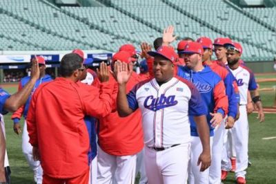 Seleccin cubana de bisbol cierra preparacin en Corea.