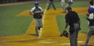 Cachorros de Holgun vencen Cocodrilos de Matanzas