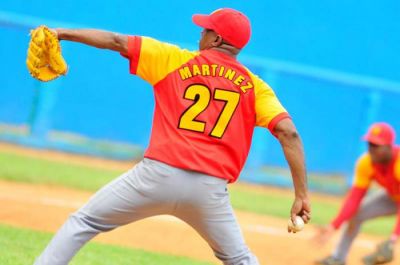 57 Serie Nacional de Bisbol. Jonder amarra a los Leadores.