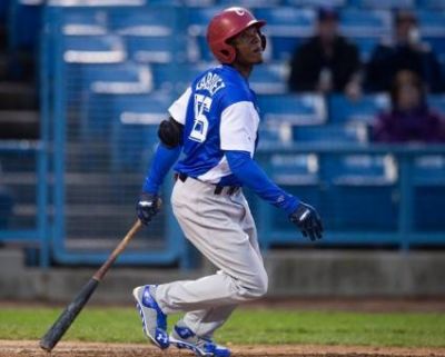 Tope Cuba - Nicaragua. Enmanuel Meza le regal un empate a Cuba.