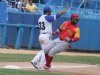 Toros y Cocodrilos toman ventaja en cima de la pelota cubana.