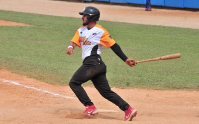 Villa Clara a un paso de la final en Serie Sub-23 de Bisbol.