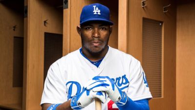 Yasiel Puig conecto jonron y los Dodgers barren a los Diamondbacks