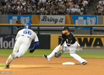 Yasiel Puig y Yoan Moncada en la lista de los 10 peloteros a seguir.