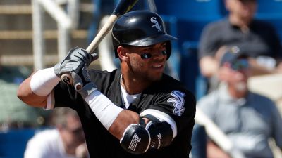 Yoan Moncada vuelve a estar a las puertas de las Mayores.