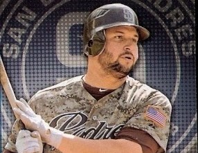 Yonder Alonso listo para 2015 en MLB