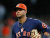 Yuli Gurriel abandona campos de entrenamiento para ver al mdico.