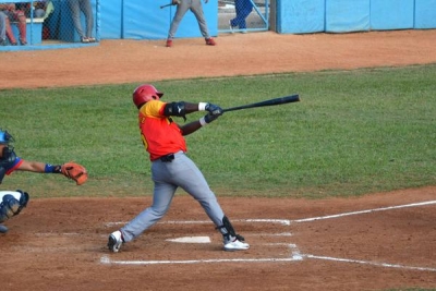 Zona de Play-Off: Alazanes exterminados en Bayamo!